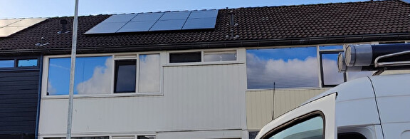 zonnepanelen op het dak 